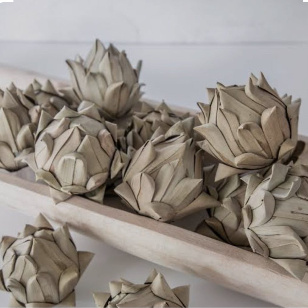Natural Dried Palm Leaf Artichokes